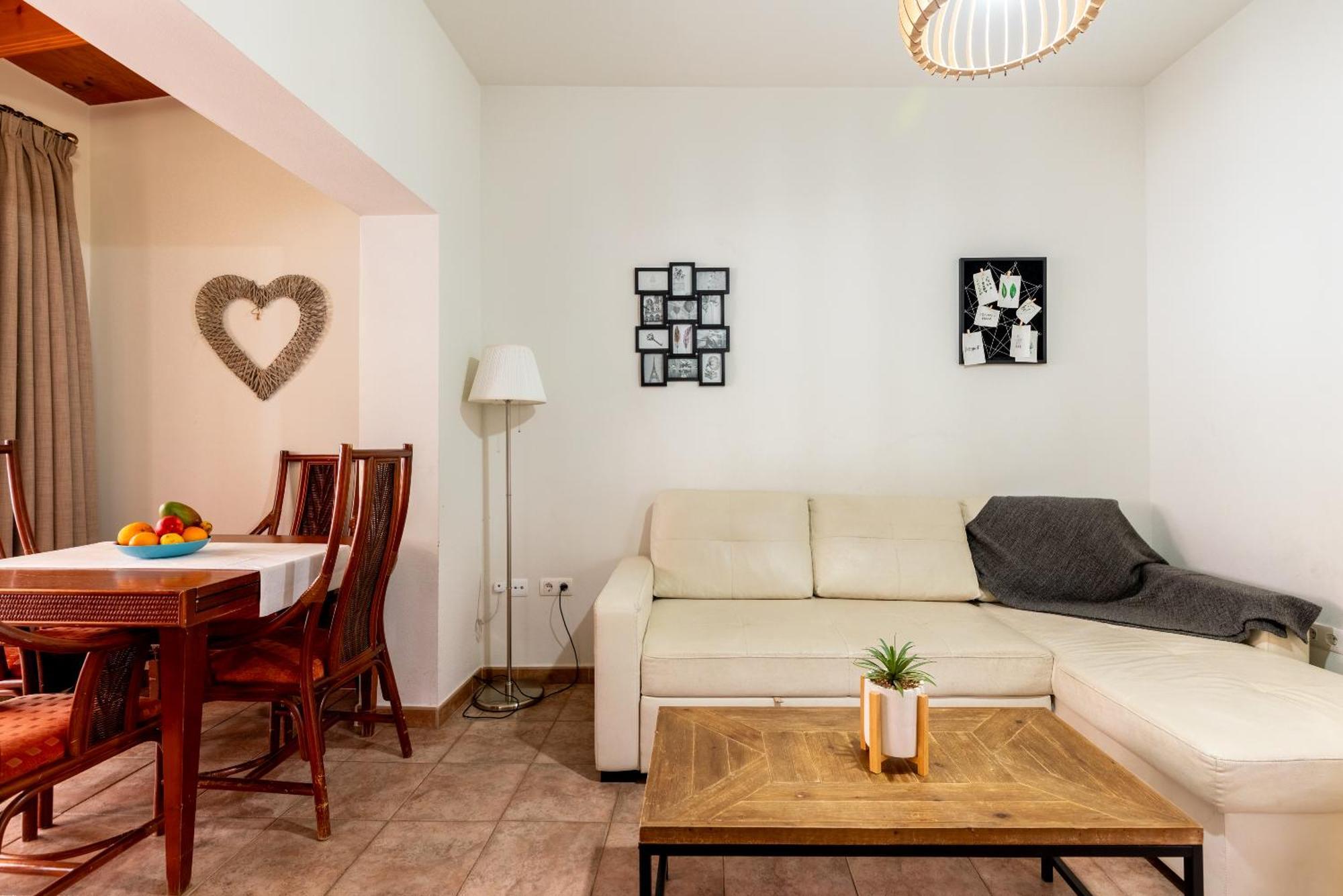 Aoa Casa Triana Familiar Con Terraza Apartment Seville Ngoại thất bức ảnh